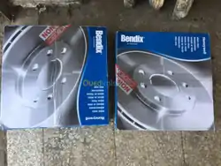 Carrosserie et Peinture Plaque et disque de frein infiniti Q50